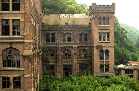 Today's post is 20 abandoned buildings in Europe but they have been
