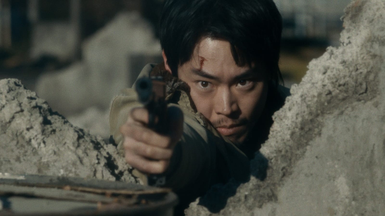 Masaki Suda in Kiyoshi Kurosawa's CLOUD