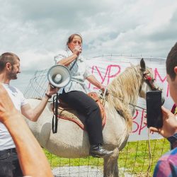 TO HOLD a MOUNTAIN still_04