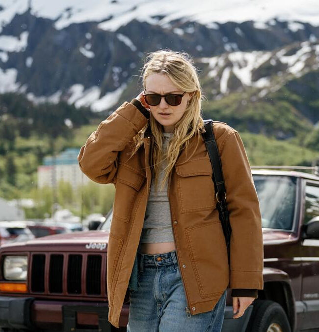 Dakota Fanning in Joe Swanberg's THE SUN NEVER SETS
