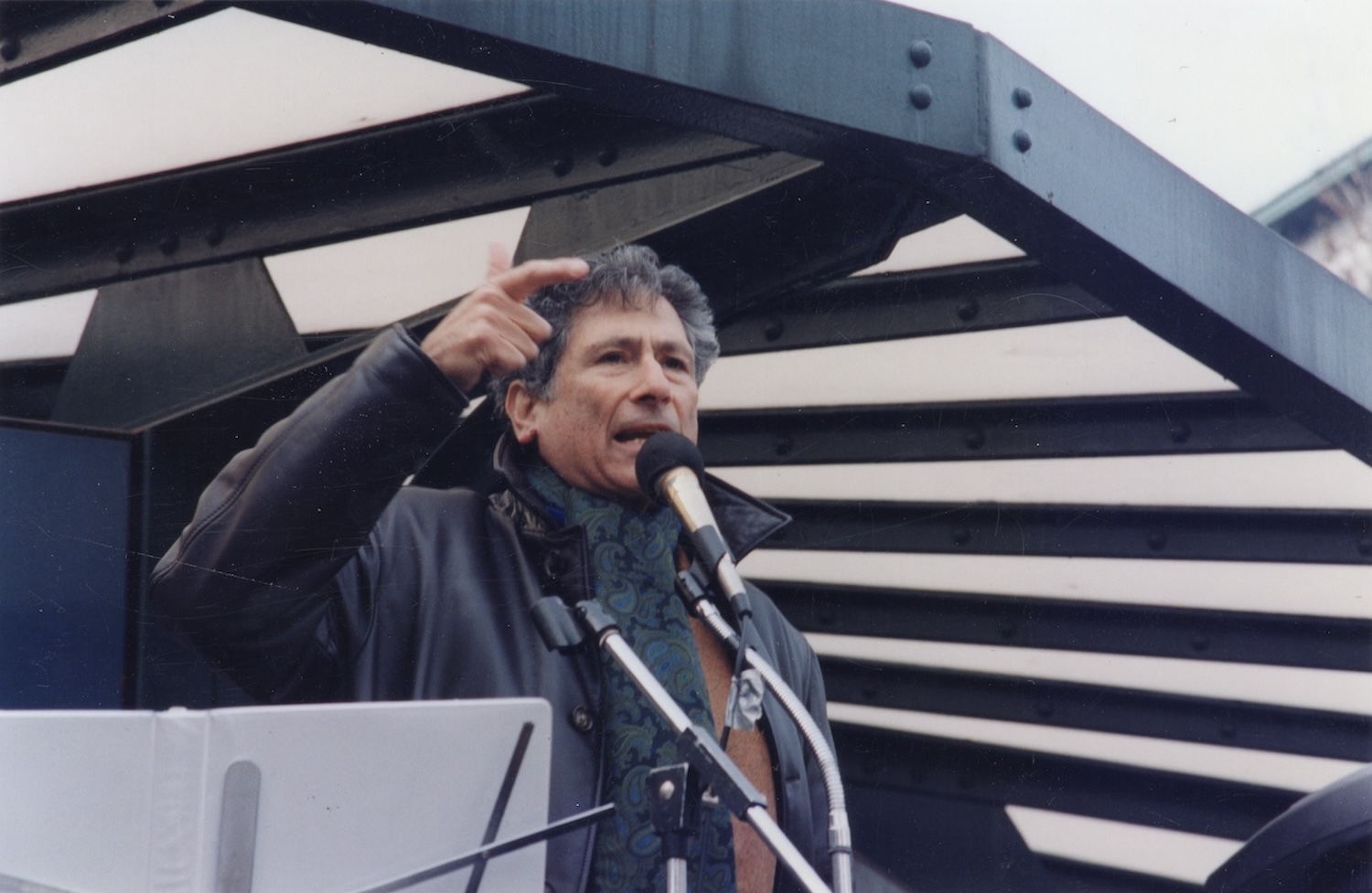 EDWARD SAID: BETWEEN WORLDS